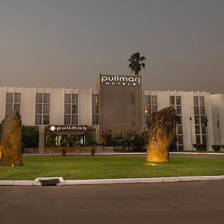 Hotel Pullman Lubumbashi Grand Karavia. Zewnętrze zdjęcie